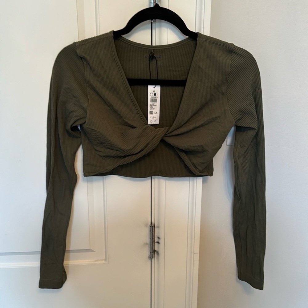 BRAND NEW WITH TAGS - Green Cropped Garage Top